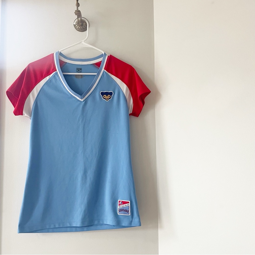 Cooperstown Majestic MLB Chicago Cubs V-Neck Jersey | Woman’s Large